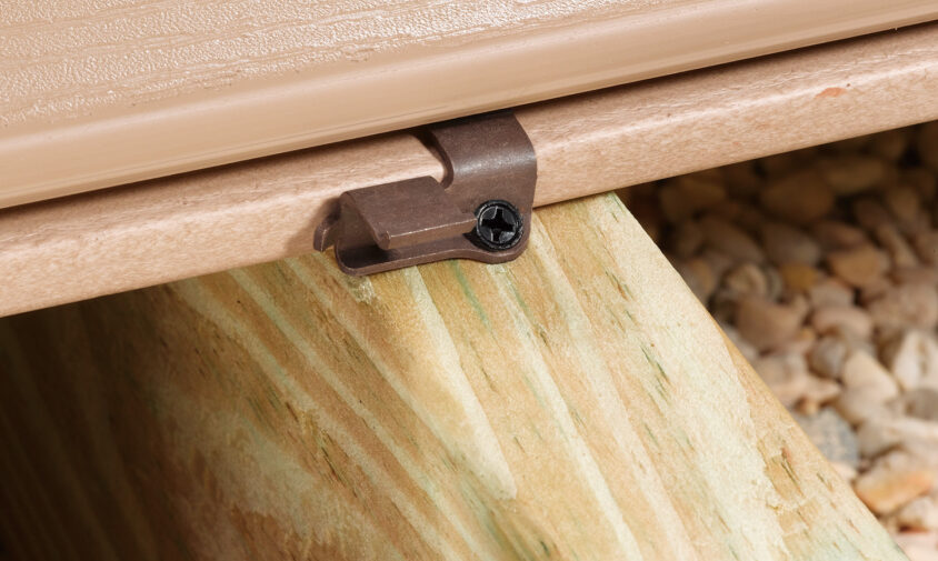 TT CONCEA Loc install closeup